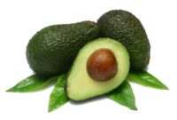 Masker Rambut dari Buah Avokado dan Yogurt